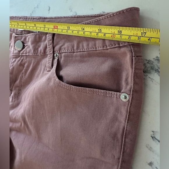 No Boundaries Junior’s Low Rise Mauve Skinny Jeans size 13 - Picture 2 of 6